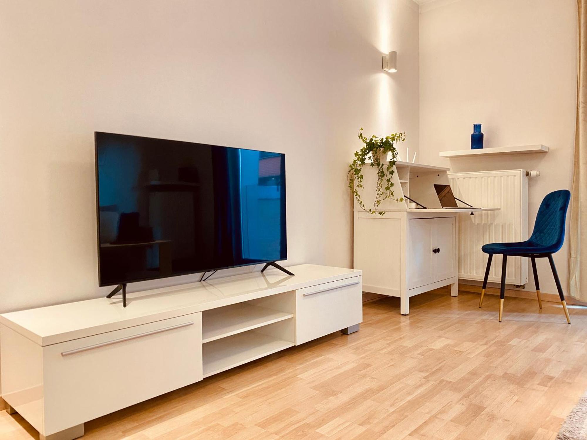Angel Mint - Free Parking - Balcony Apartament *